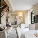 Apartament Guesthost - Flat X4 In With Swimming Pool!