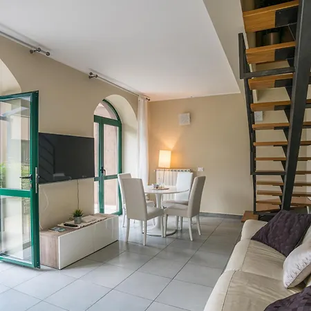 Guesthost - Flat X4 In With Swimming Pool! Appartement *